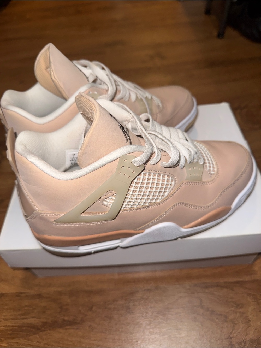 Jordan Kids Peach and White Retro Sneaker
